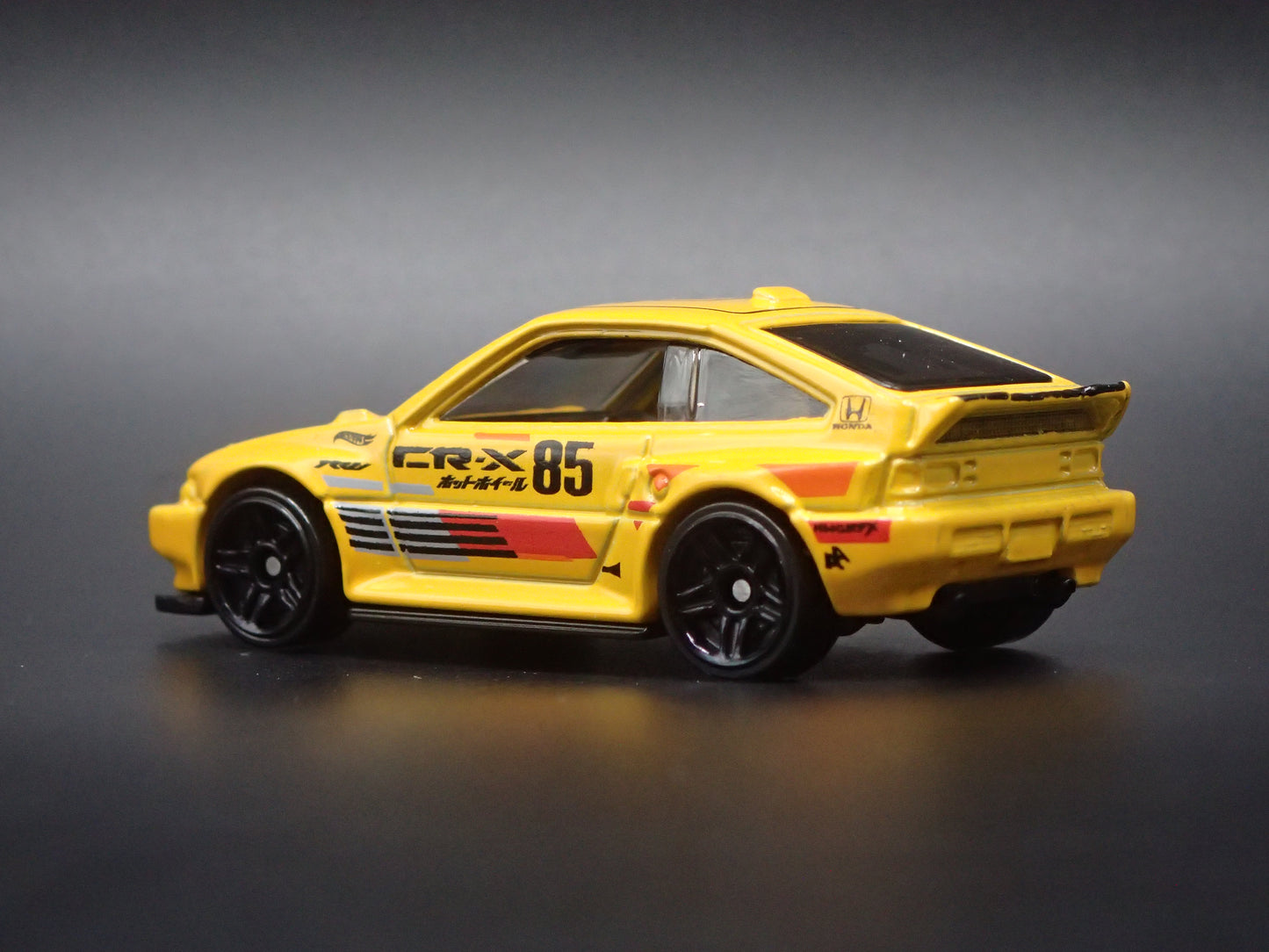1984-1987 HONDA CRX YELLOW 1:64 SCALE COLLECTIBLE DIORAMA DIECAST MODEL CAR