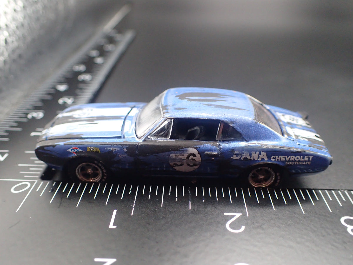1967 67 CHEVROLET CAMARO DANA CHEVROLET BARN FIND 1:64 SCALE DIECAST MODEL CAR