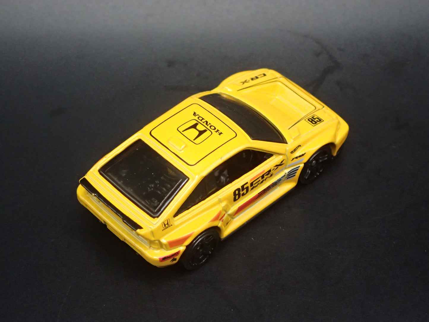 1984-1987 HONDA CRX YELLOW 1:64 SCALE COLLECTIBLE DIORAMA DIECAST MODEL CAR