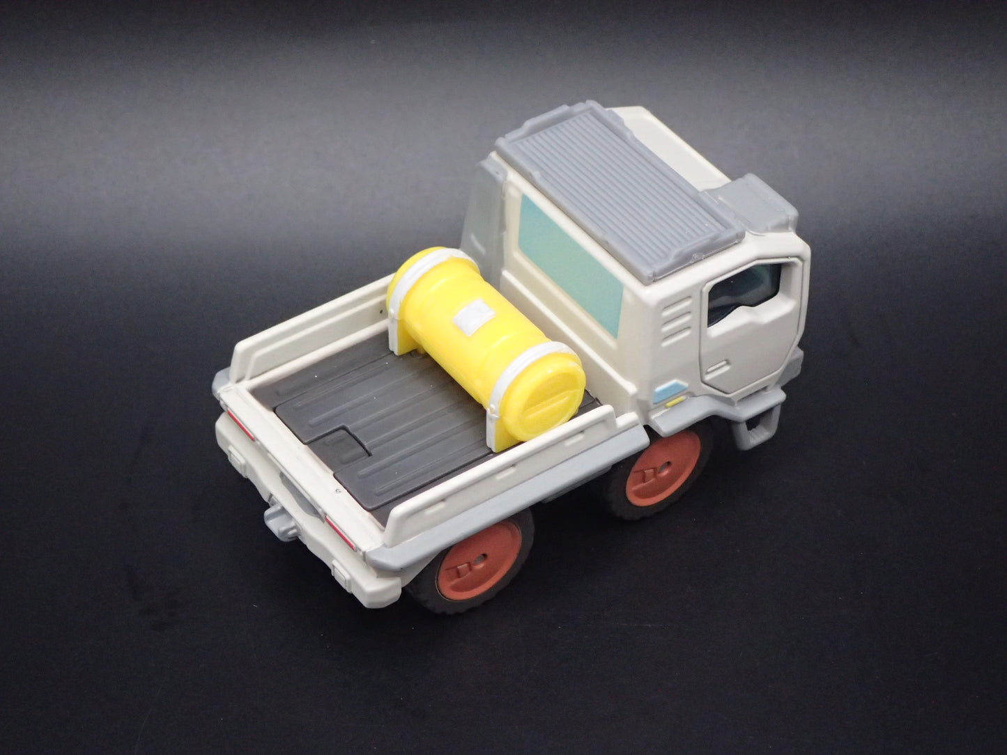 DISNEY PIXAR LIGHTYEAR BASE UTILITY VEHICLE 1/64 SCALE DIORAMA DIECAST MODEL CAR