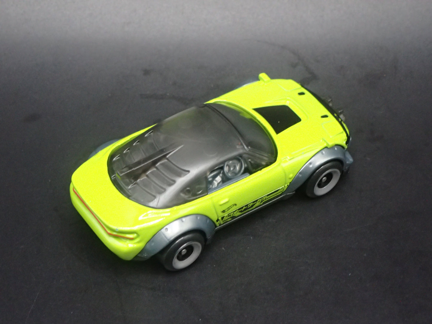 2015-2025 MAZDA MX5 MIATA CONVERTIBLE ND 1:64 SCALE DIORAMA DIECAST MODEL CAR