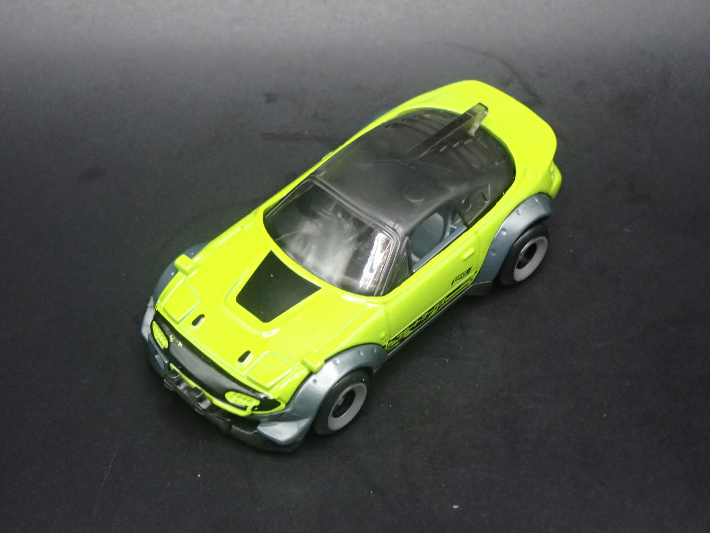 2015-2025 MAZDA MX5 MIATA CONVERTIBLE ND 1:64 SCALE DIORAMA DIECAST MODEL CAR