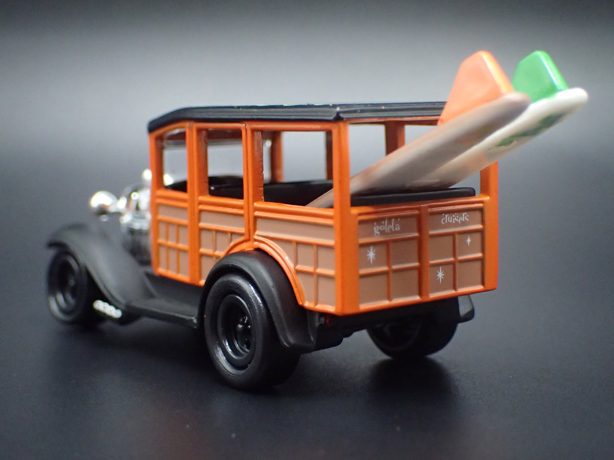 1931 31 FORD MODEL A WOODY WAGON BLACK 1:64 SCALE LIMTED DIORAMA DIECAST MODEL CAR