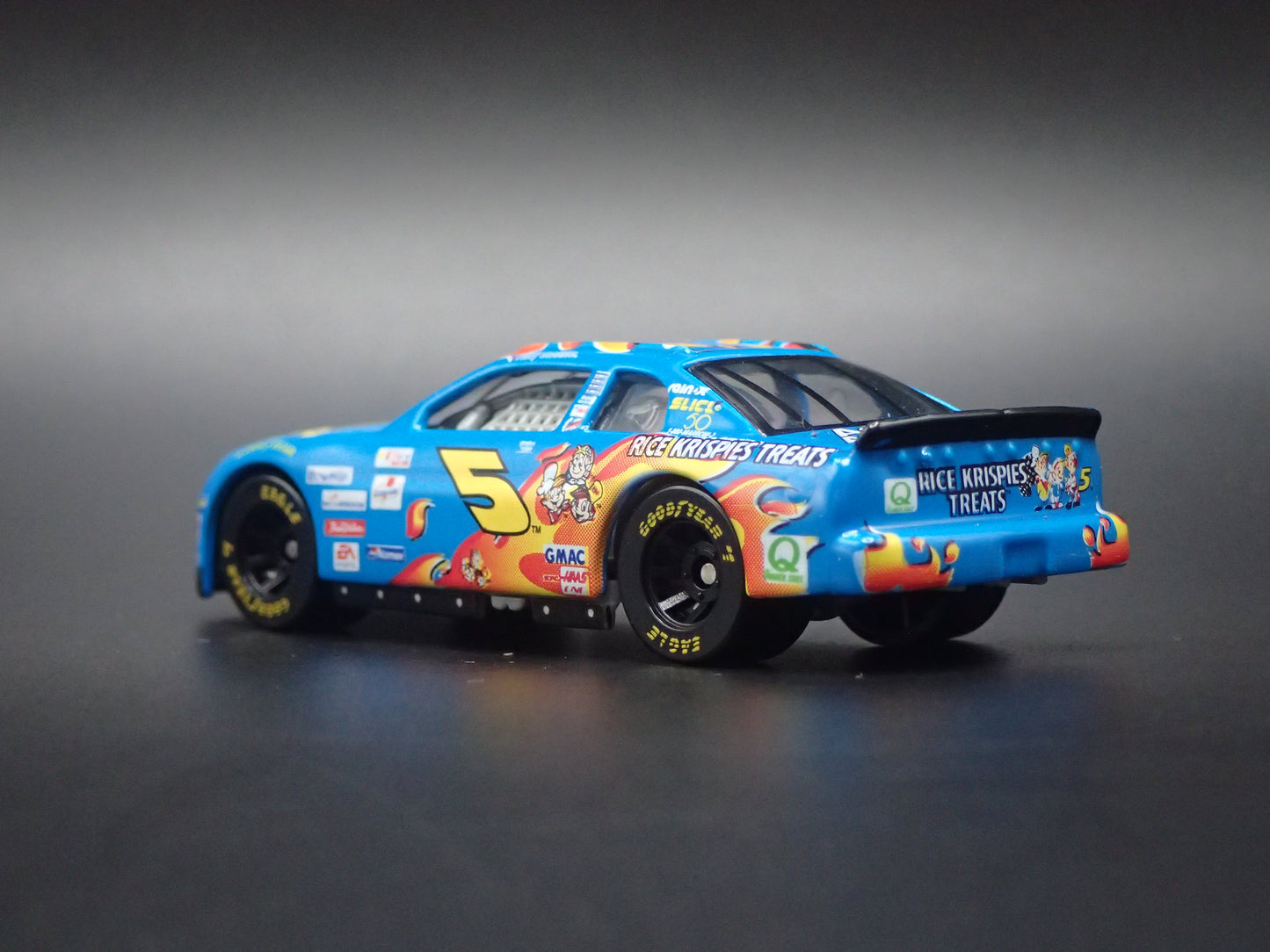 1999 CHEVY CHEVROLET MONTE CARLO 5 TERRY LABONTE NASCAR 1:64 SCALE DIECAST CAR