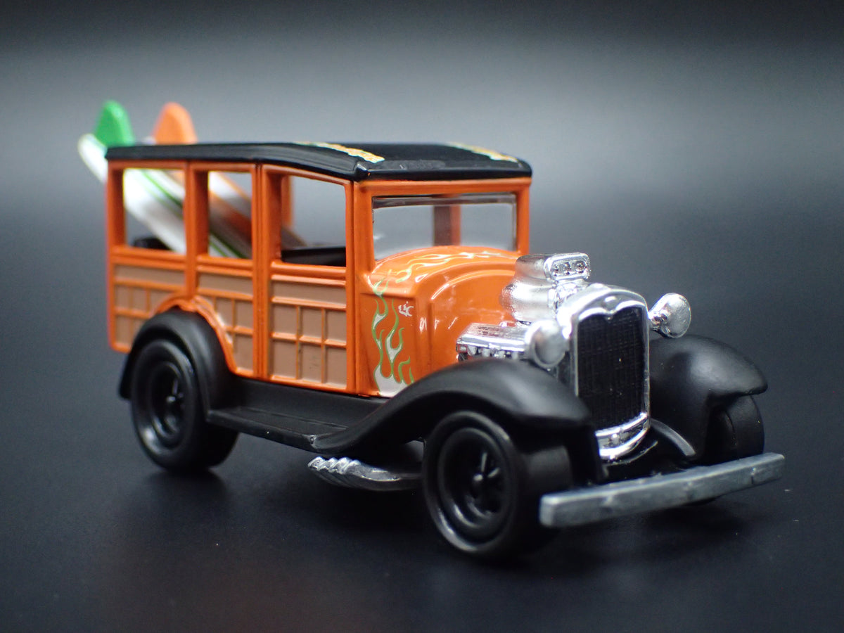 1931 31 FORD MODEL A WOODY WAGON BLACK 1:64 SCALE LIMTED DIORAMA DIECAST MODEL CAR