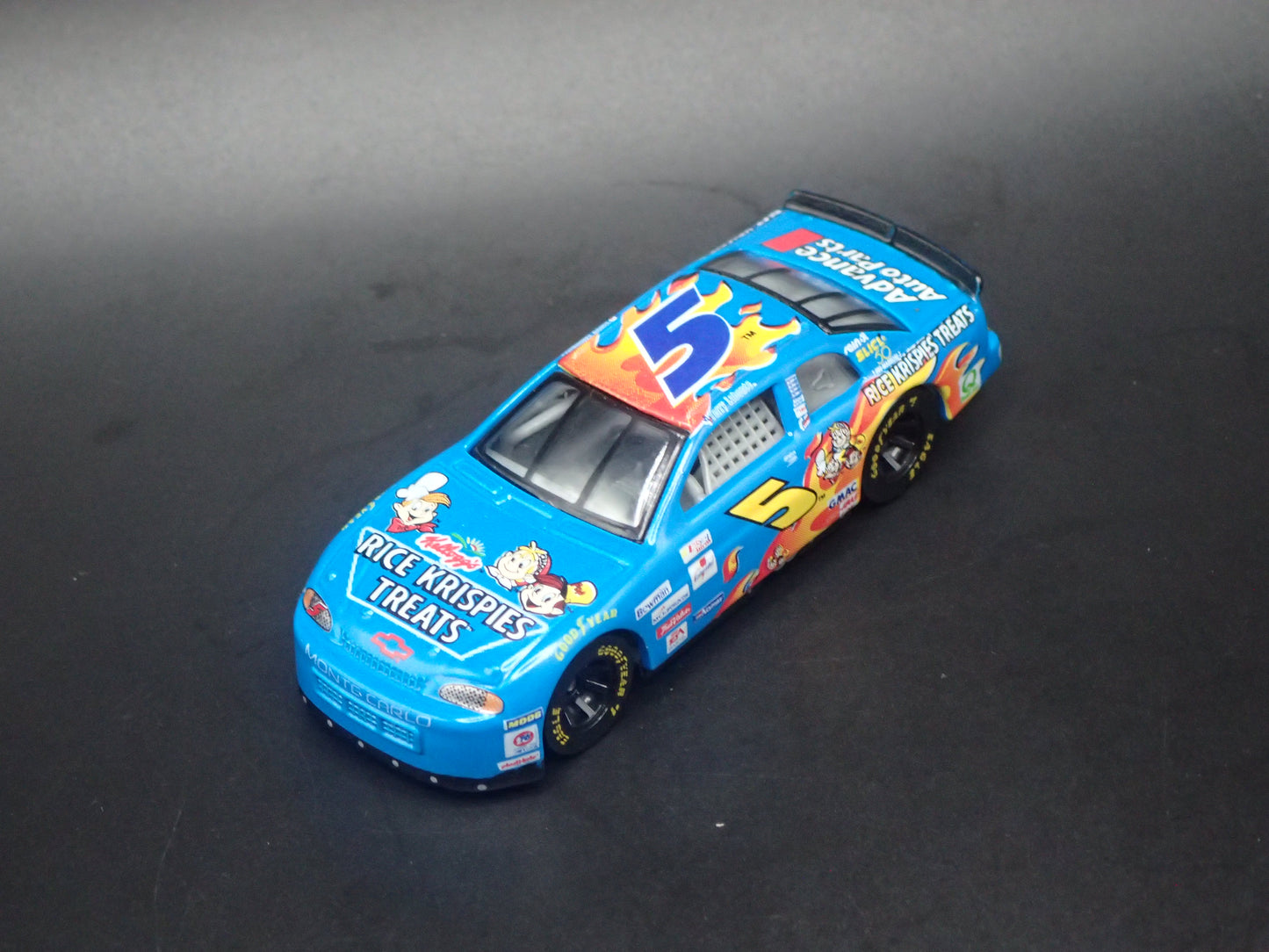 1999 CHEVY CHEVROLET MONTE CARLO 5 TERRY LABONTE NASCAR 1:64 SCALE DIECAST CAR