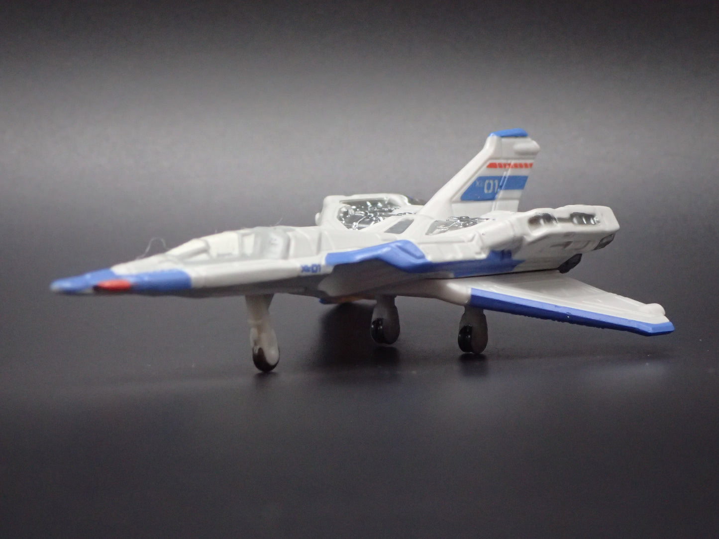 DISNEY PIXAR LIGHTYEAR XL-01 SPACESHIP 1/64 SCALE DIORAMA DIECAST MODEL CAR