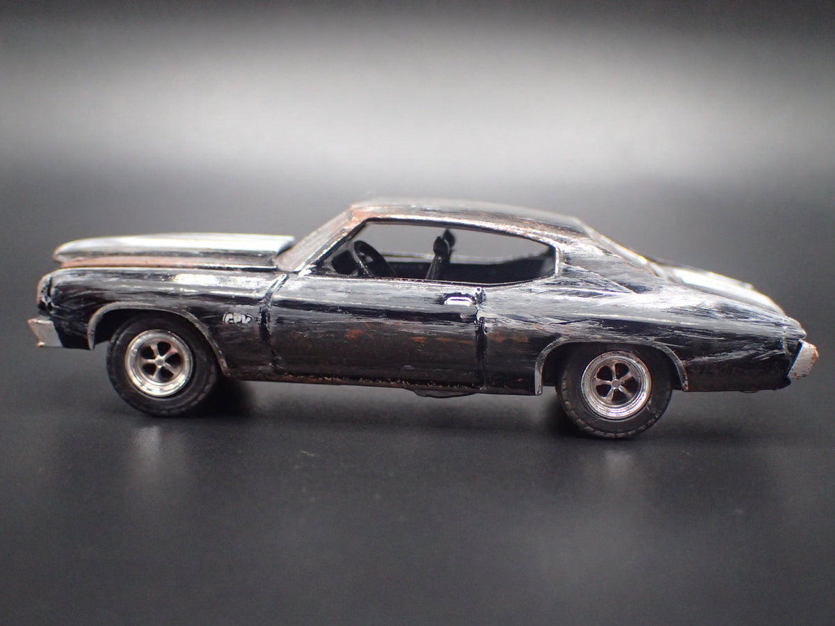 1970 70 CHEVY CHEVROLET CHEVELLE BARN FIND 1:64 SCALE DIORAMA DIECAST MODEL CAR