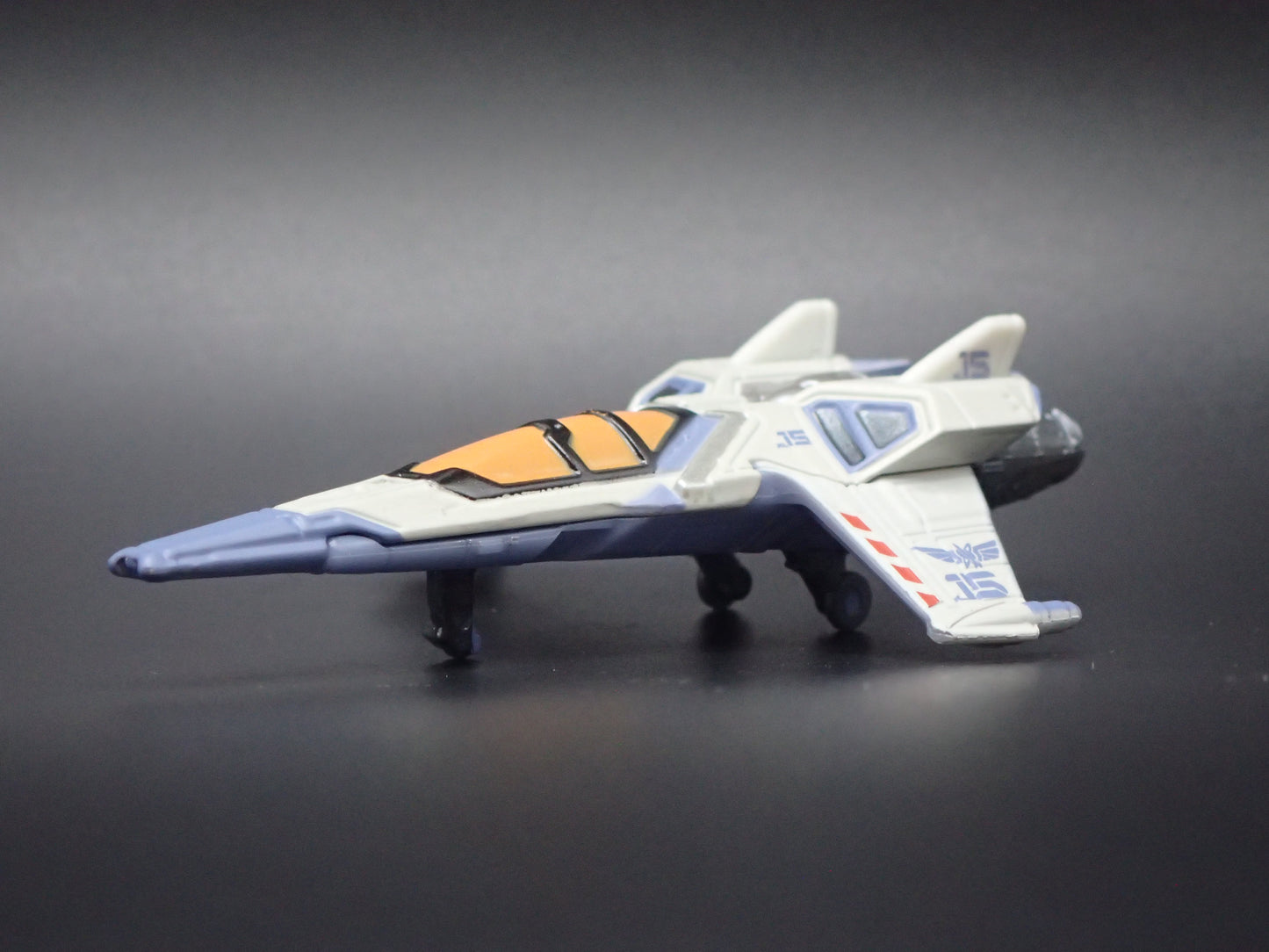 DISNEY PIXAR LIGHTYEAR XL-15 SPACESHIP 1/64 SCALE DIORAMA DIECAST MODEL CAR