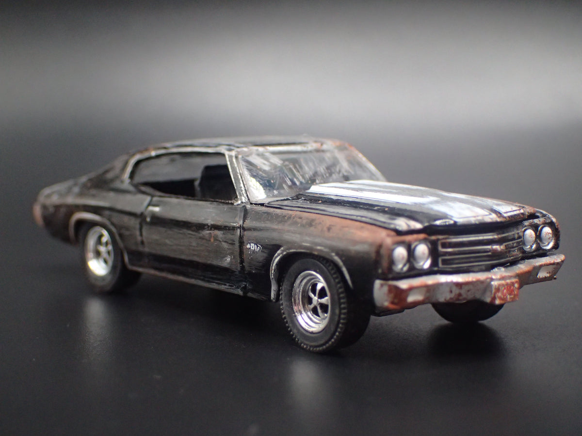 1970 70 CHEVY CHEVROLET CHEVELLE BARN FIND 1:64 SCALE DIORAMA DIECAST MODEL CAR