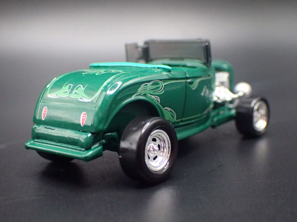 1932 32 FORD HIBOY HOT ROD GREEN 1/64 SCALE COLLECTIBLE DIECAST MODEL CAR
