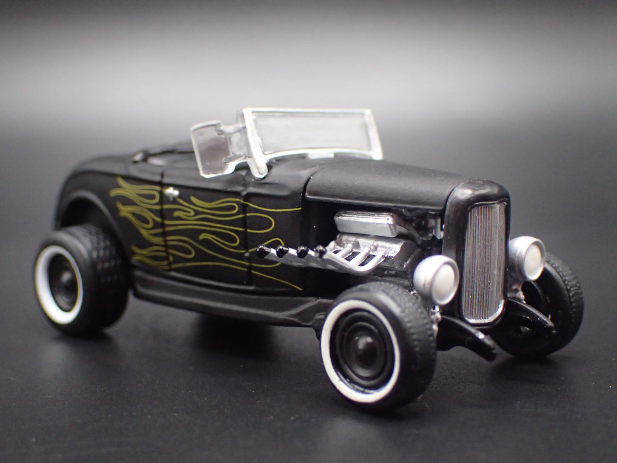 1932 32 FORD HIBOY HOT ROD BLACK 1/64 SCALE COLLECTIBLE DIECAST MODEL CAR