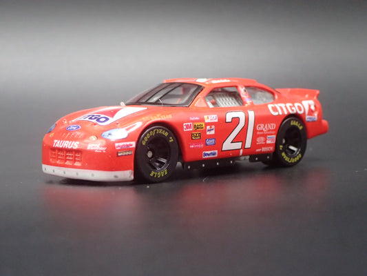 1999 99 FORD TAURUS 21 ELLIOT SADLER NASCAR 1/64 SCALE DIECAST MODEL CAR