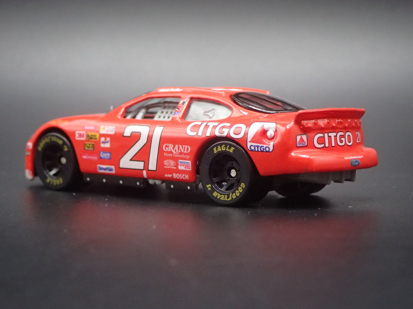 1999 99 FORD TAURUS 21 ELLIOT SADLER NASCAR 1/64 SCALE DIECAST MODEL CAR