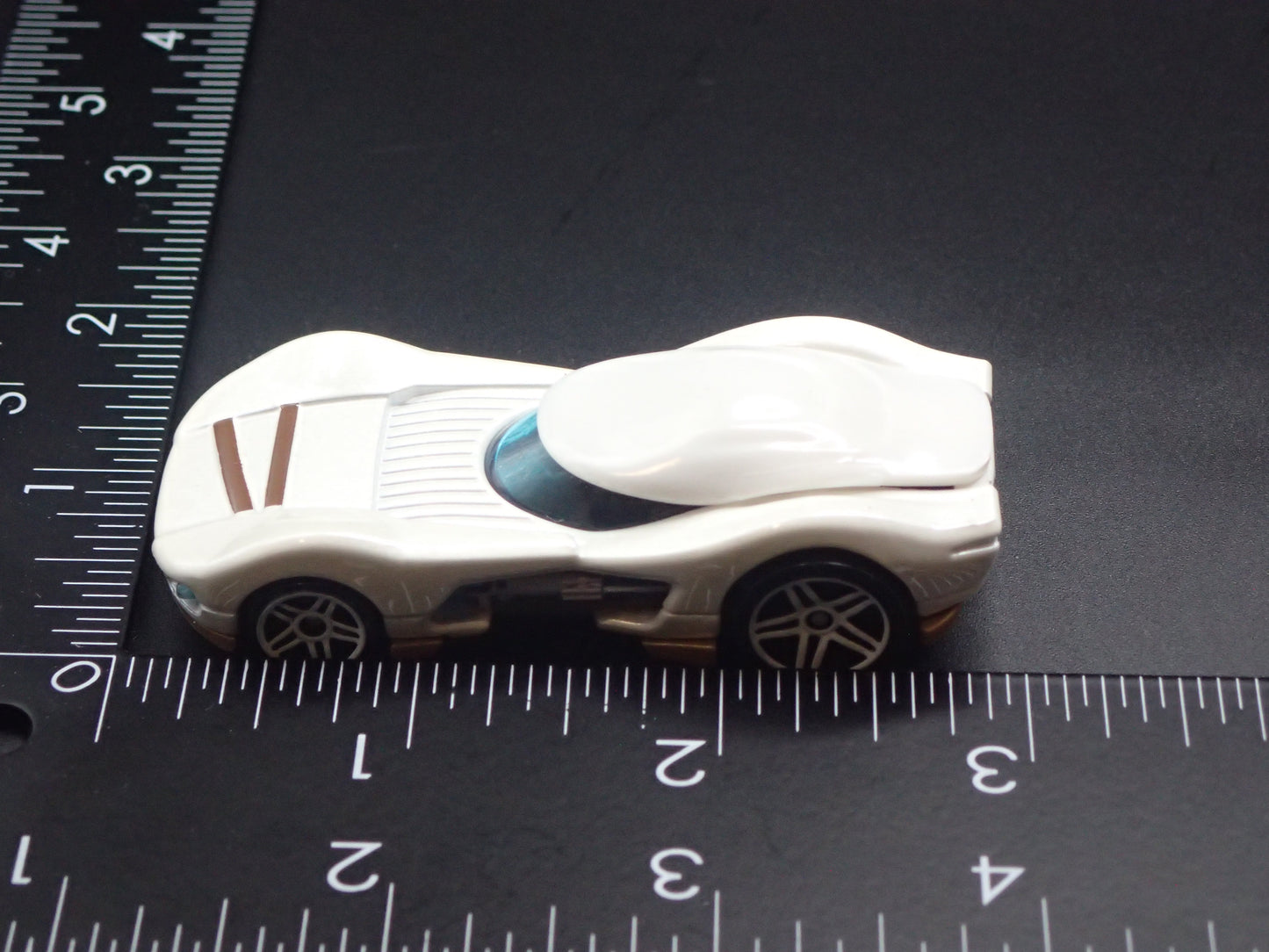 REY STAR WARS 1/64 SCALE COLLECTIBLE DIORAMA DIECAST MODEL CAR