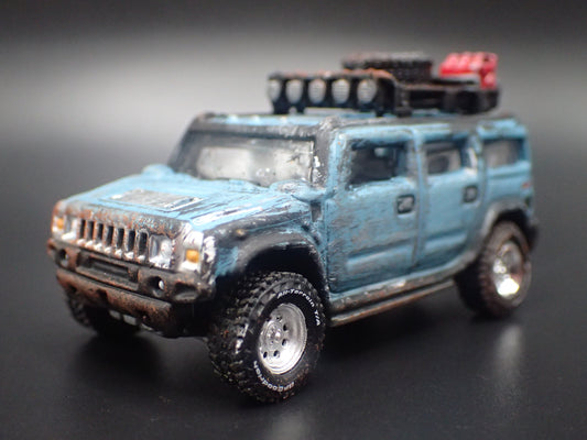 2003-2009 HUMMER H2 SUV OFF ROAD WRECKED 1:64 SCALE DIORAMA DIECAST MODEL CAR