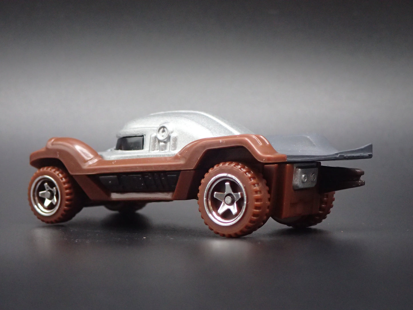 MANDALORIAN STAR WARS 1/64 SCALE COLLECTIBLE DIORAMA DIECAST MODEL CAR