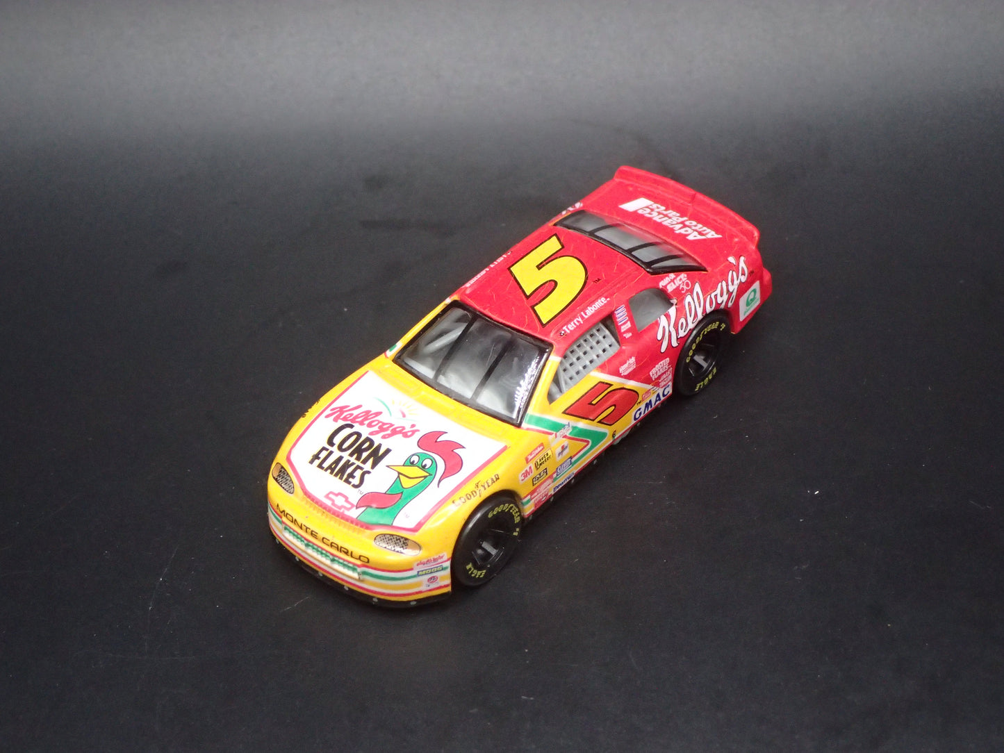 1999 CHEVY CHEVROLET MONTE CARLO 5 TERRY LABONTE NASCAR 1:64 SCALE DIECAST CAR