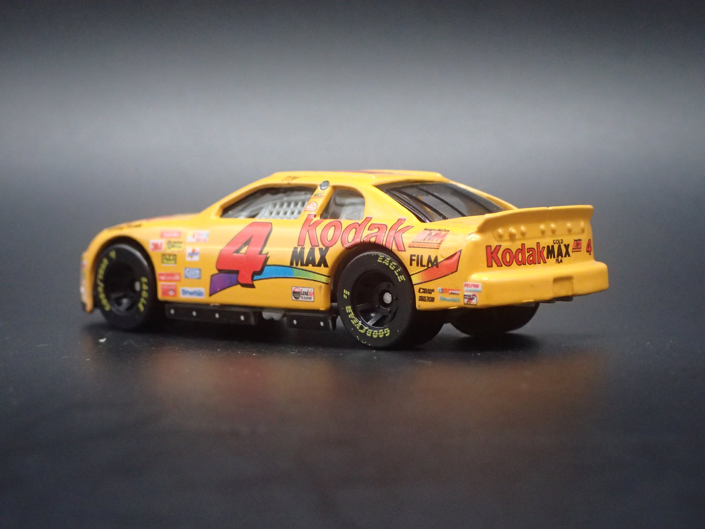 1999 CHEVY CHEVROLET MONTE CARLO 4 BOBBY HAMILTON NASCAR 1:64 SCALE DIECAST CAR