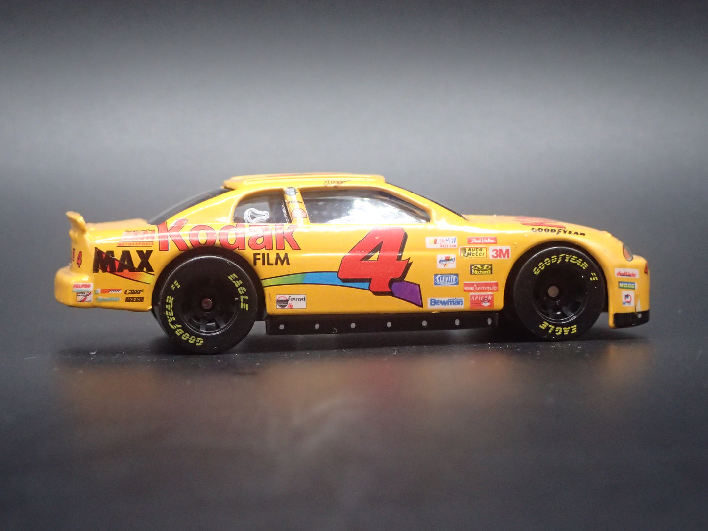 1999 CHEVY CHEVROLET MONTE CARLO 4 BOBBY HAMILTON NASCAR 1:64 SCALE DIECAST CAR
