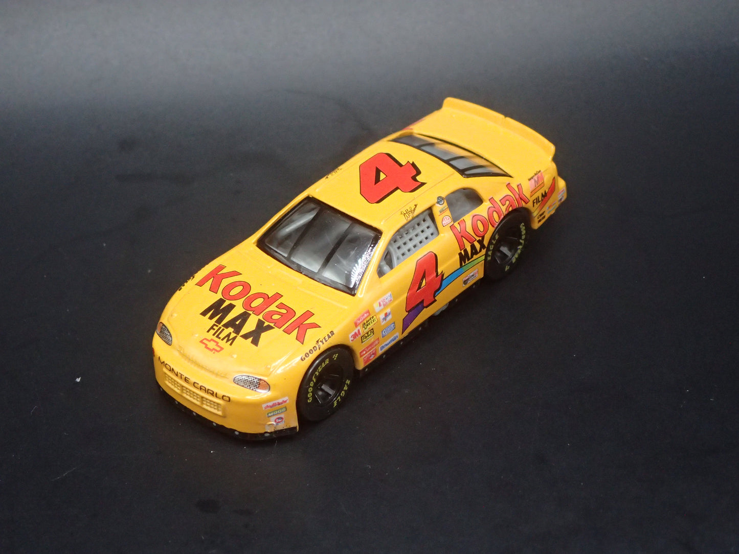 1999 CHEVY CHEVROLET MONTE CARLO 4 BOBBY HAMILTON NASCAR 1:64 SCALE DIECAST CAR
