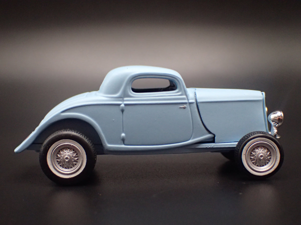 1934 34 FORD COUPE HOT ROD BLUE 1:64 SCALE COLLECTIBLE DIORAMA DIECAST MODEL CAR