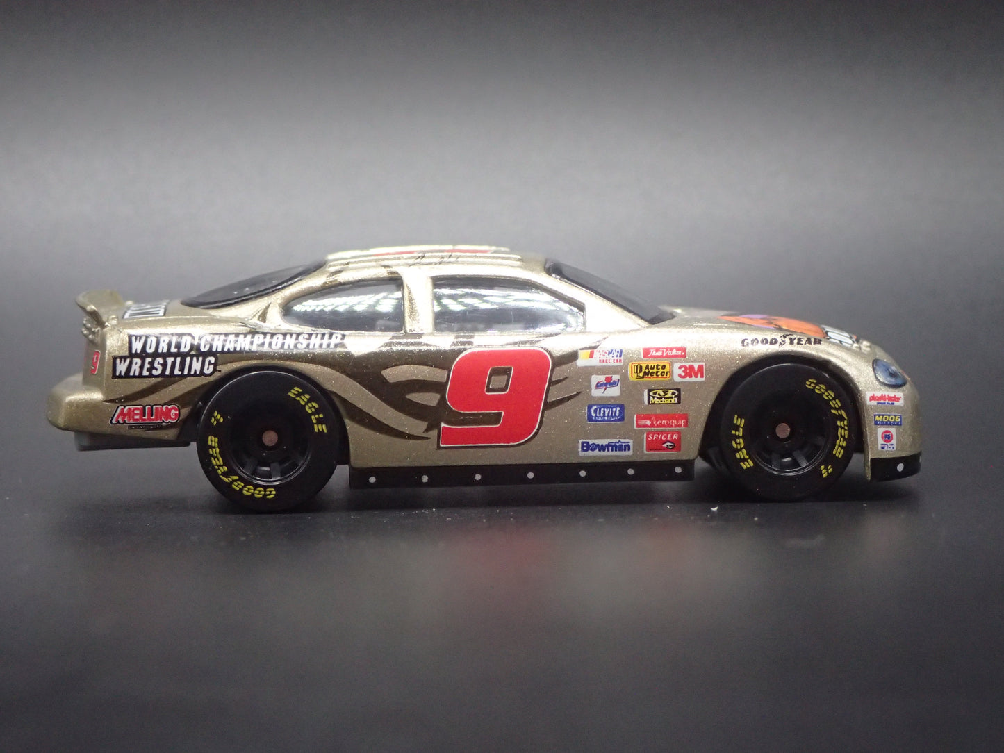 1999 99 FORD TAURUS 9 JERRY NADEAU NASCAR 1/64 SCALE DIECAST MODEL CAR