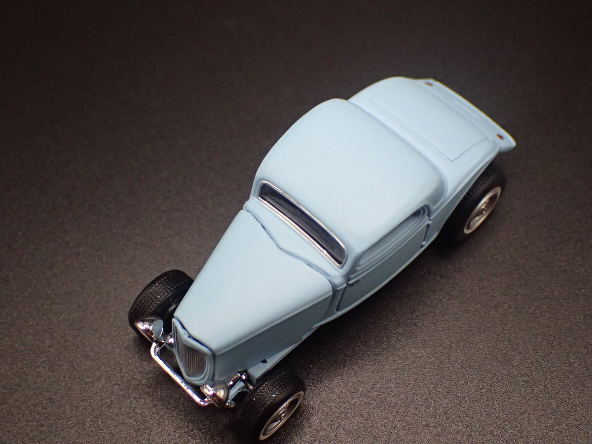 1934 34 FORD COUPE HOT ROD BLUE 1:64 SCALE COLLECTIBLE DIORAMA DIECAST MODEL CAR