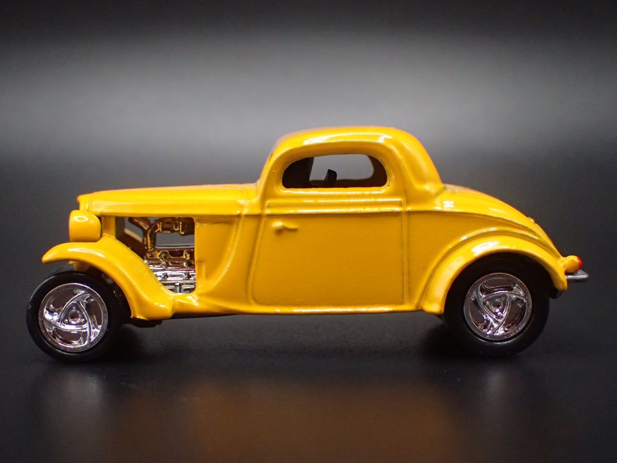 1934 34 FORD COUPE HOT ROD YELLOW 1:64 SCALE COLLECTIBLE DIORAMA DIECAST MODEL CAR