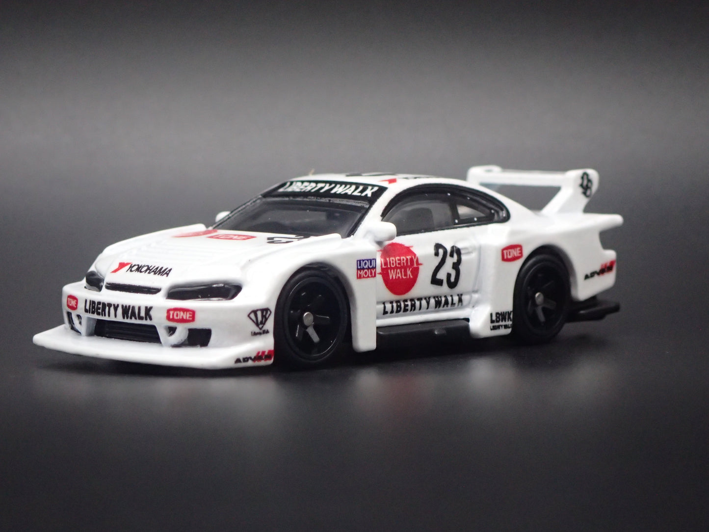 1999-2002 NISSAN SILVIA LB SILHOUTTE S15 1:64 SCALE DIORAMA DIECAST MODEL CAR