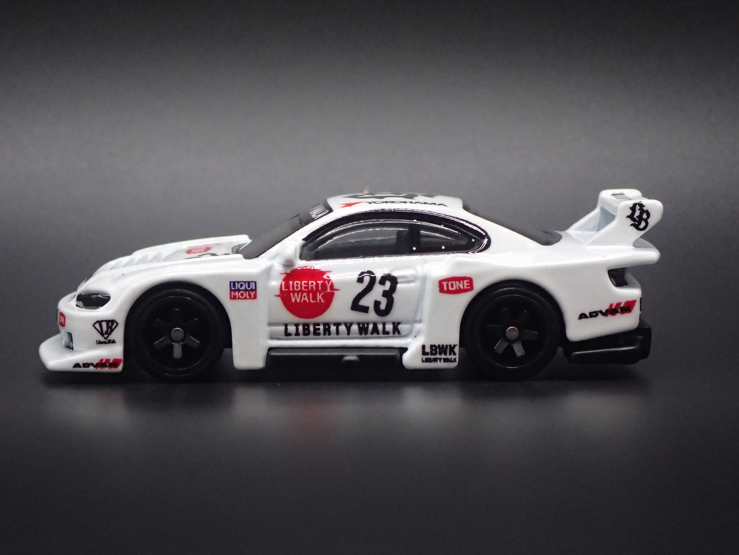1999-2002 NISSAN SILVIA LB SILHOUTTE S15 1:64 SCALE DIORAMA DIECAST MODEL CAR