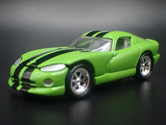 1996-2002 DODGE VIPER GTS GREEN 1:64 SCALE COLLECTIBLE DIECAST MODEL CAR