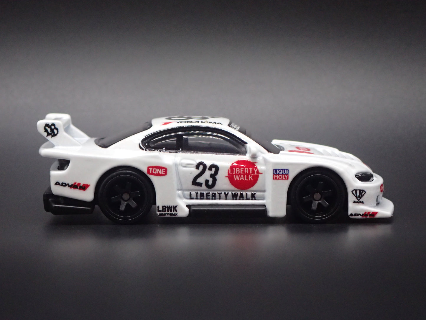 1999-2002 NISSAN SILVIA LB SILHOUTTE S15 1:64 SCALE DIORAMA DIECAST MODEL CAR
