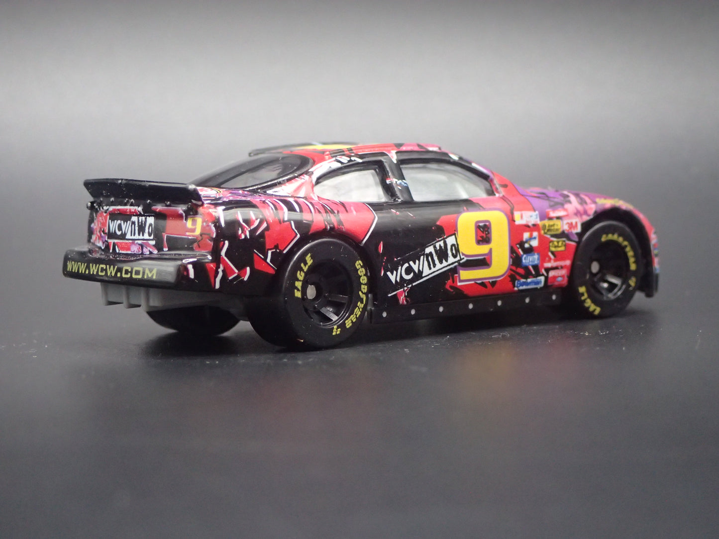 1999 99 FORD TAURUS 9 JERRY NADEAU NASCAR 1/64 SCALE DIECAST MODEL CAR
