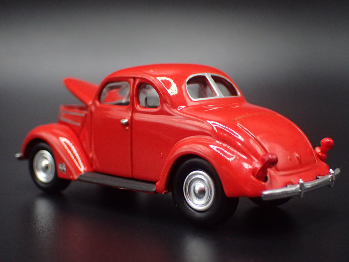 1937 37 FORD COUPE RED 1:64 SCALE LIMITED COLLECTIBLE DIORAMA DIECAST MODEL CAR