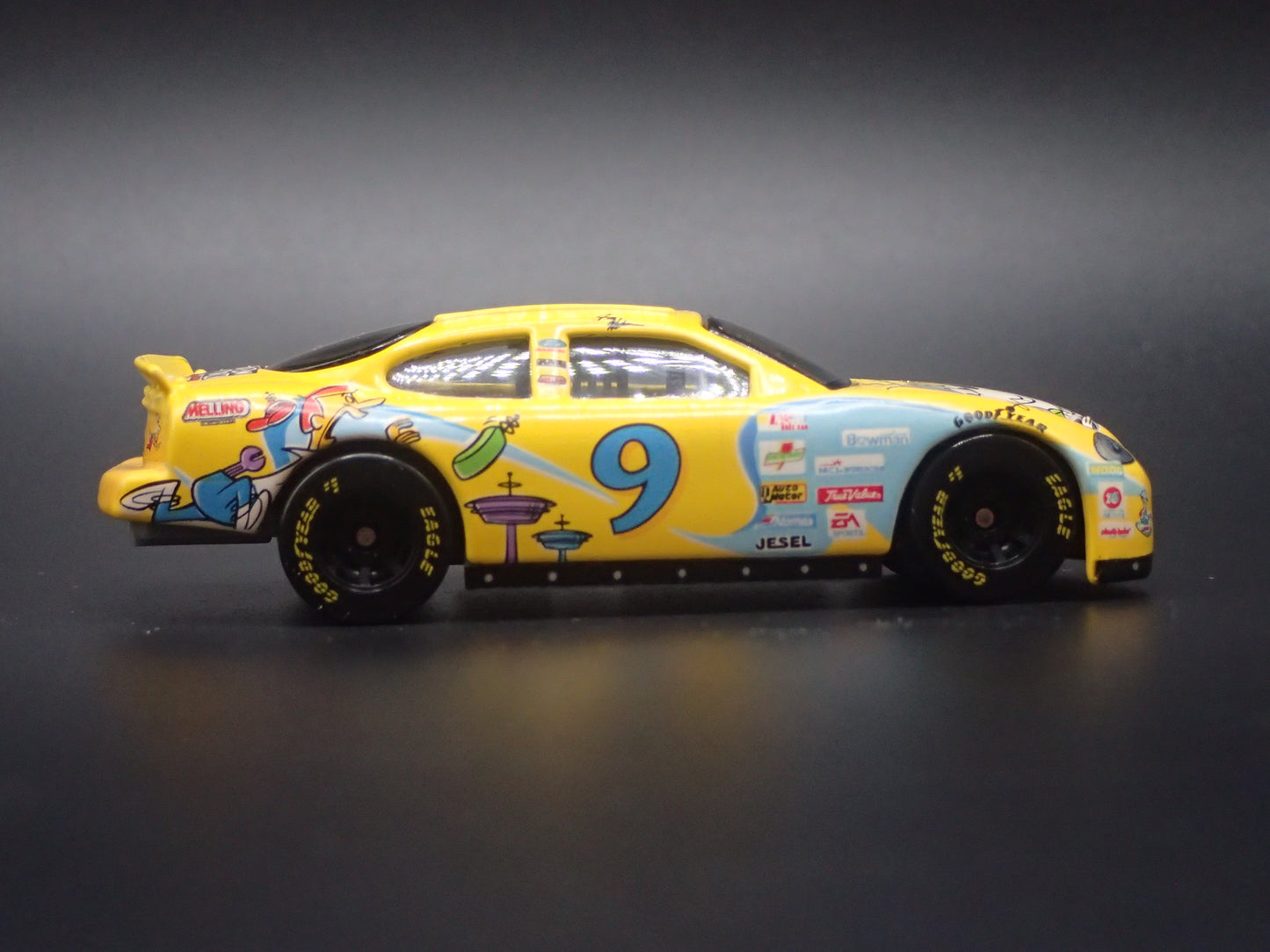 1999 99 FORD TAURUS 9 JERRY NADEAU NASCAR 1/64 SCALE DIECAST MODEL CAR