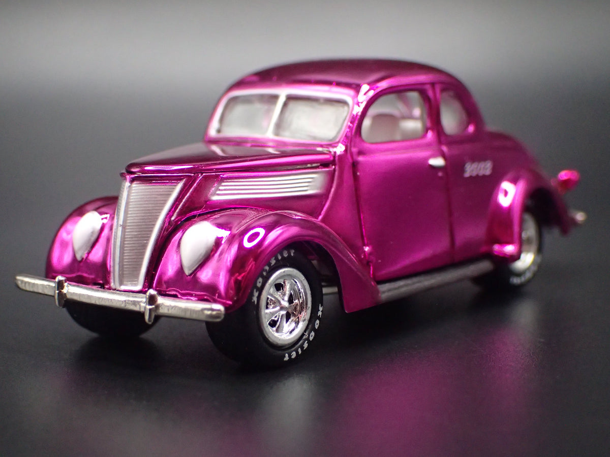 1937 37 FORD COUPE PURPLE 1:64 SCALE COLLECTIBLE DIORAMA DIECAST MODEL CAR