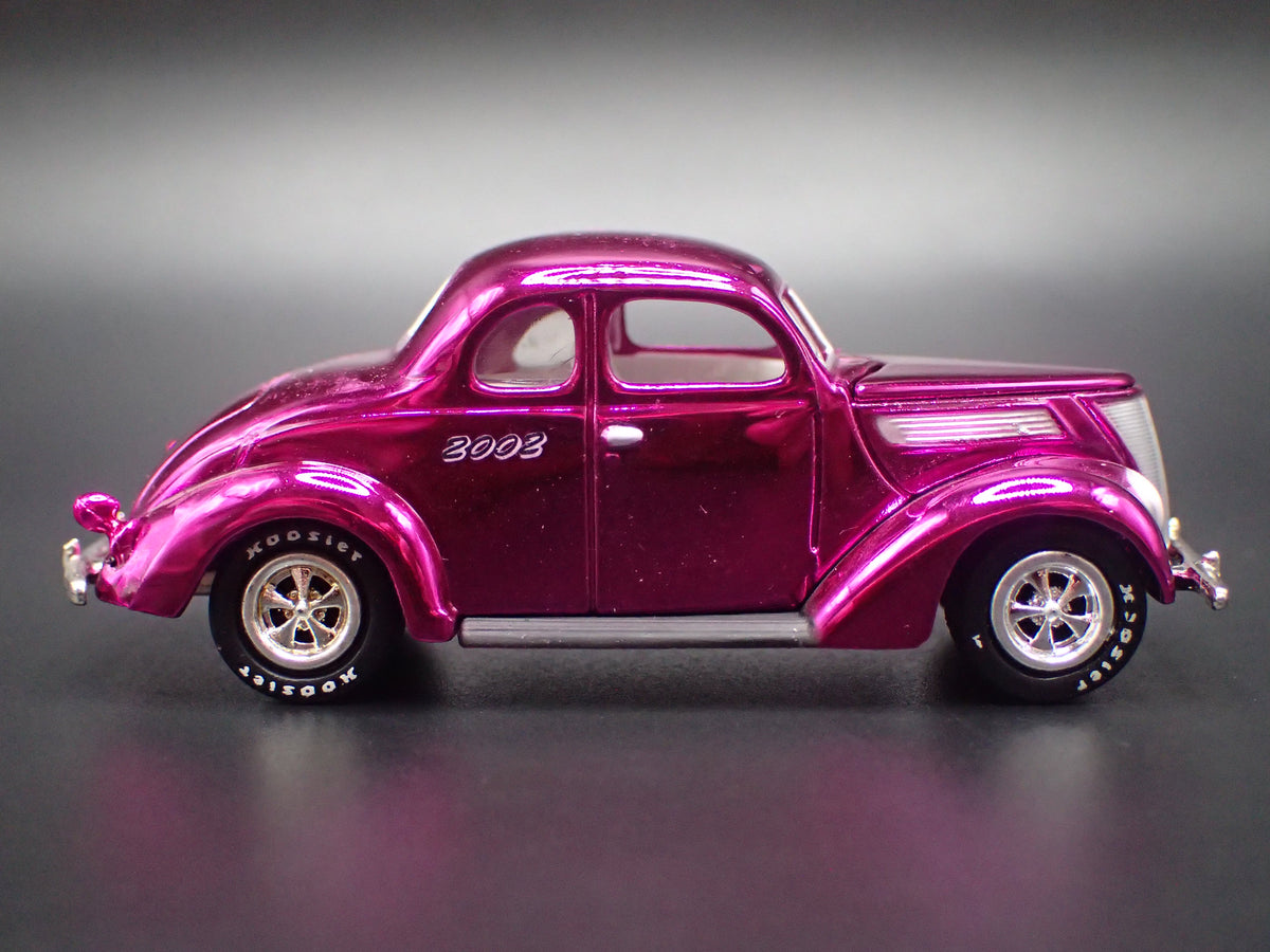 1937 37 FORD COUPE PURPLE 1:64 SCALE COLLECTIBLE DIORAMA DIECAST MODEL CAR