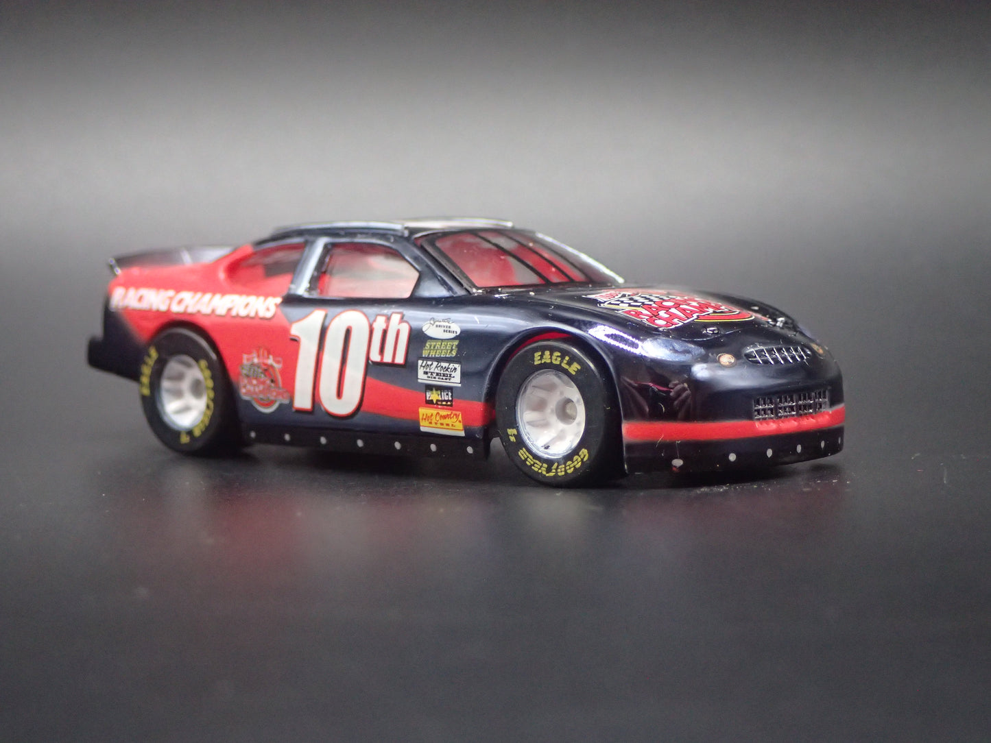 1999 99 FORD TAURUS 10TH ANV CHROME NASCAR 1/64 SCALE DIECAST MODEL CAR