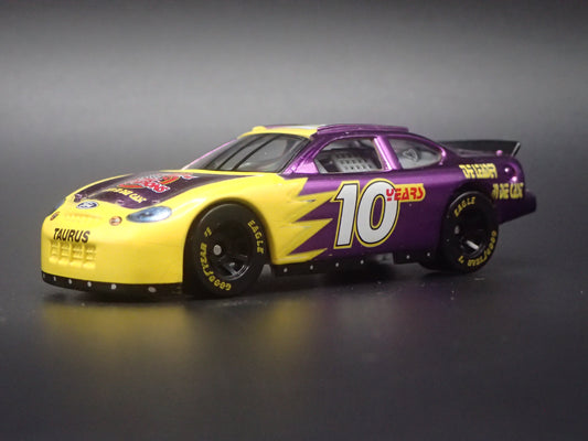 1999 99 FORD TAURUS 10TH ANV CHROME NASCAR 1/64 SCALE DIECAST MODEL CAR