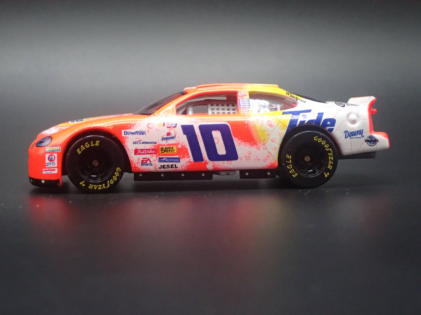 1999 99 FORD TAURUS 10 RICKY RUDD WEATHERED PAINT NASCAR 1/64 SCALE DIECAST MODEL CAR