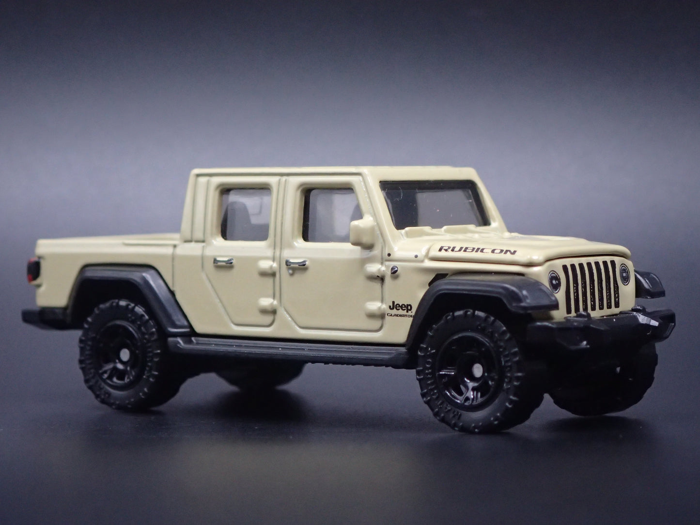 2020-2026 JEEP GLADIATOR PICKUP TRUCK JT 1:64 SCALE DIORAMA DIECAST MODEL CAR