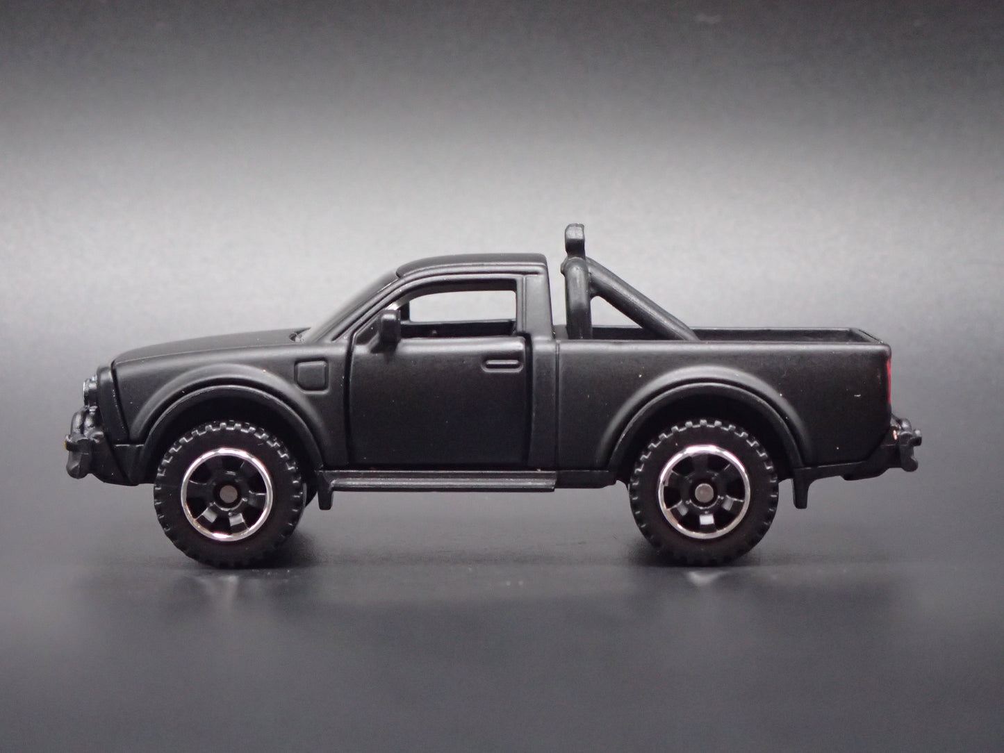 ALPHA WOLF EV ELECTRIC TRUCK BLACK 1:64 SCALE COLLECTIBLE DIECAST MODEL CAR