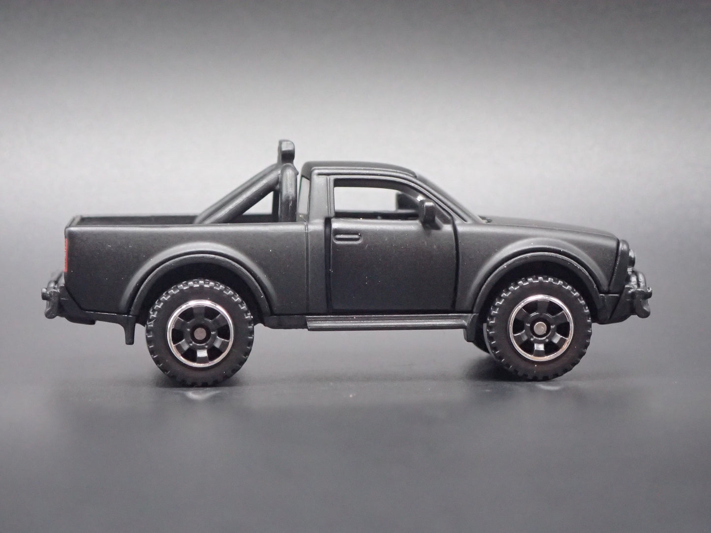ALPHA WOLF EV ELECTRIC TRUCK BLACK 1:64 SCALE COLLECTIBLE DIECAST MODEL CAR