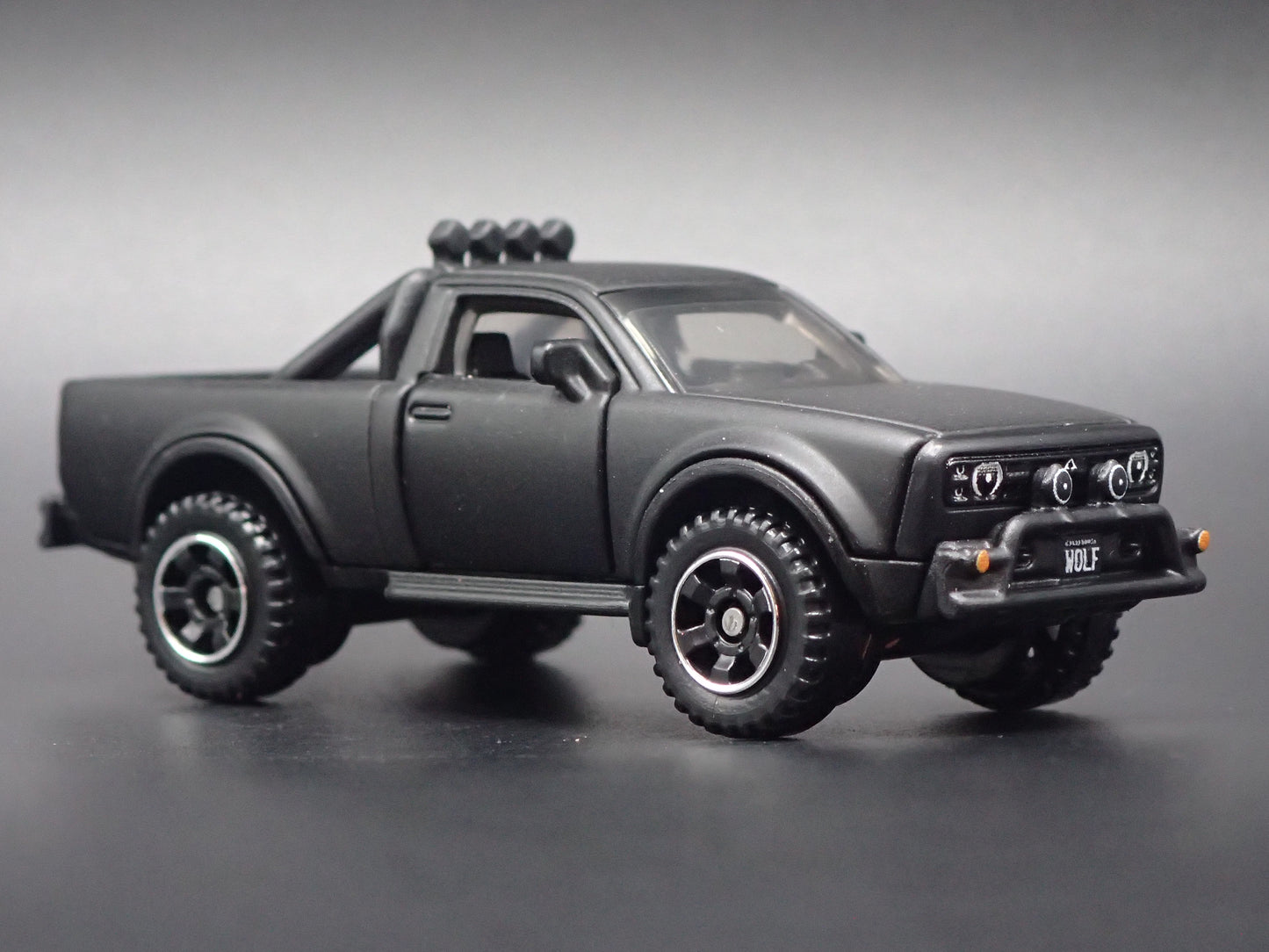 ALPHA WOLF EV ELECTRIC TRUCK BLACK 1:64 SCALE COLLECTIBLE DIECAST MODEL CAR