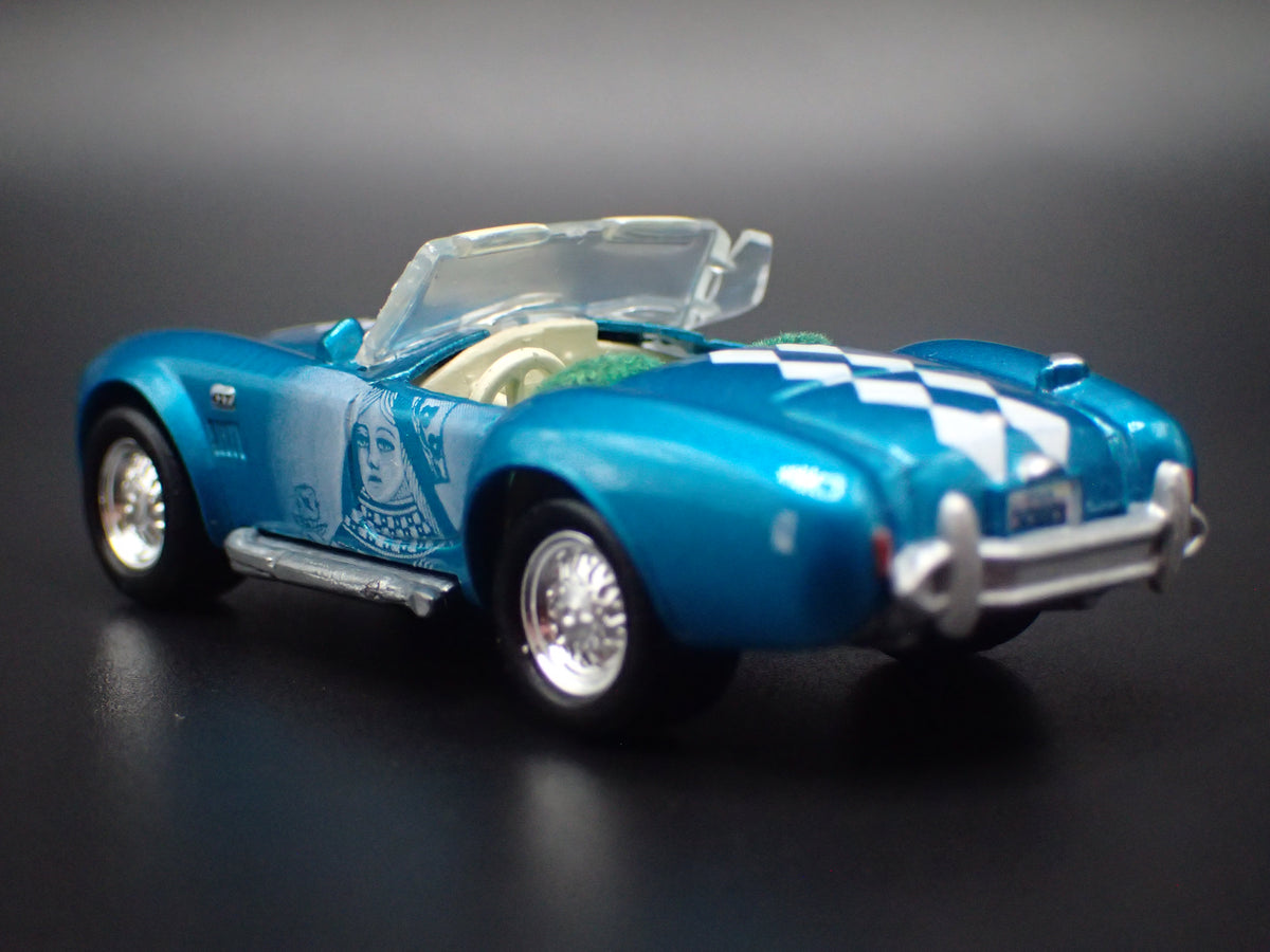 1965 65 SHELBY COBRA 427 S/C 1:64 SCALE COLLECTIBLE DIORAMA DIECAST MODEL CAR