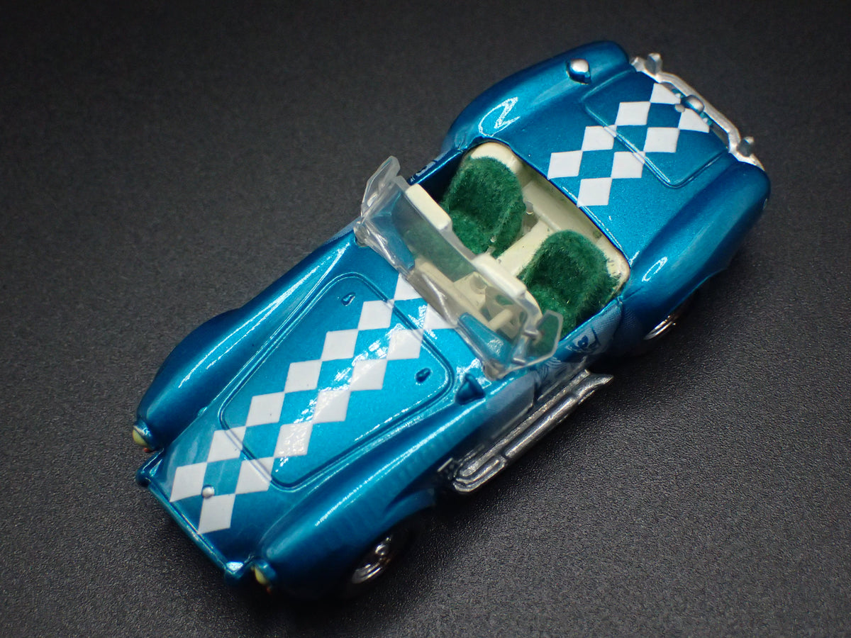 1965 65 SHELBY COBRA 427 S/C 1:64 SCALE COLLECTIBLE DIORAMA DIECAST MODEL CAR