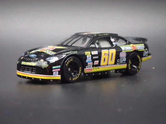 1999 99 FORD TAURUS 60 MARK MARTIN NASCAR 1/64 SCALE DIECAST MODEL CAR