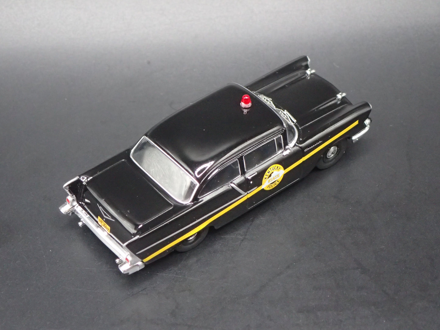 1957 57 CHEVY CHEVROLET 150 KENTUCKY STATE POLICE 1:64 SCALE DIECAST MODEL CAR