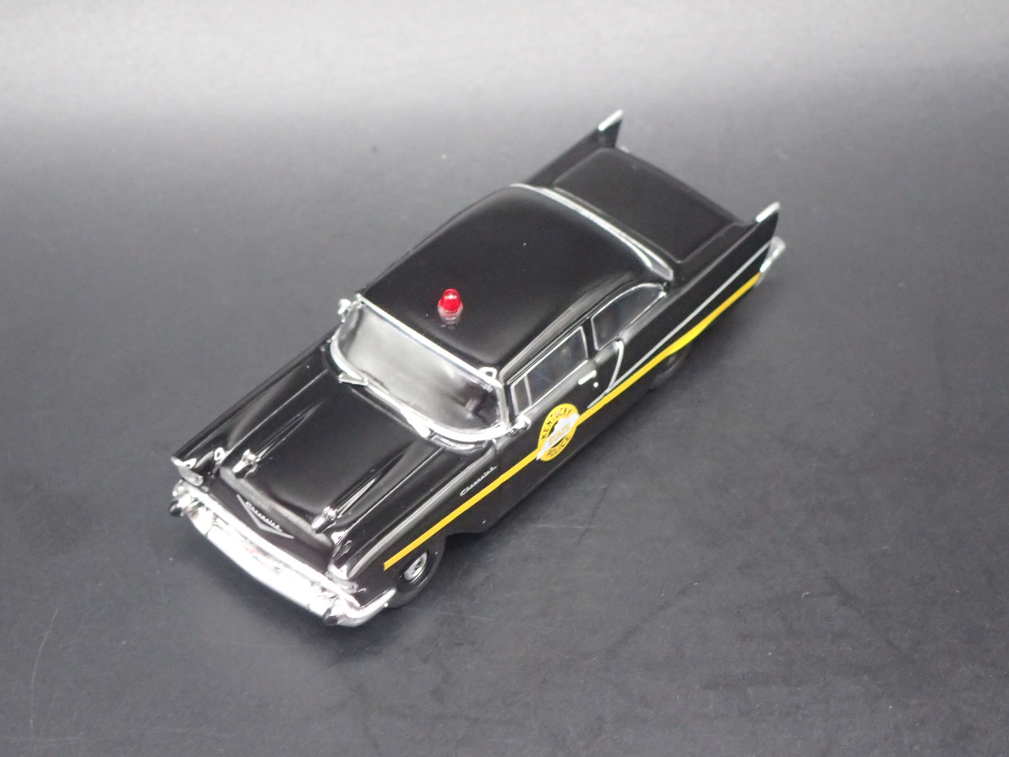 1957 57 CHEVY CHEVROLET 150 KENTUCKY STATE POLICE 1:64 SCALE DIECAST MODEL CAR